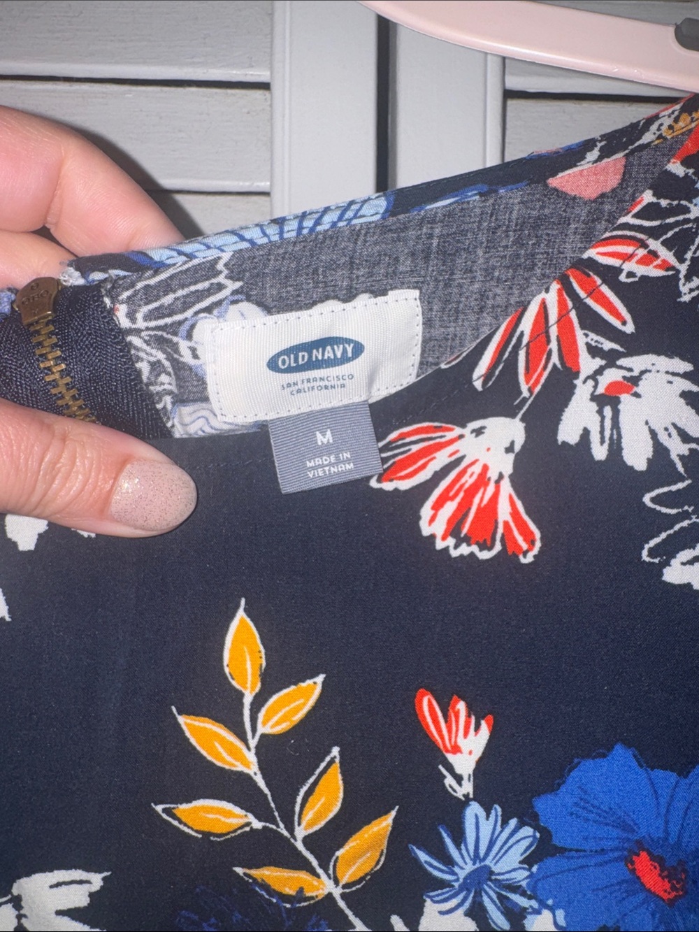 Old Navy Women's Navy Floral Shift Dress - Blue, Red & White - Picture 2 of 5
